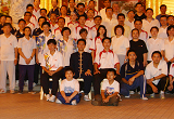 陈宏伟师父与学员们合照 Master Chan Hong Wai group photo with students